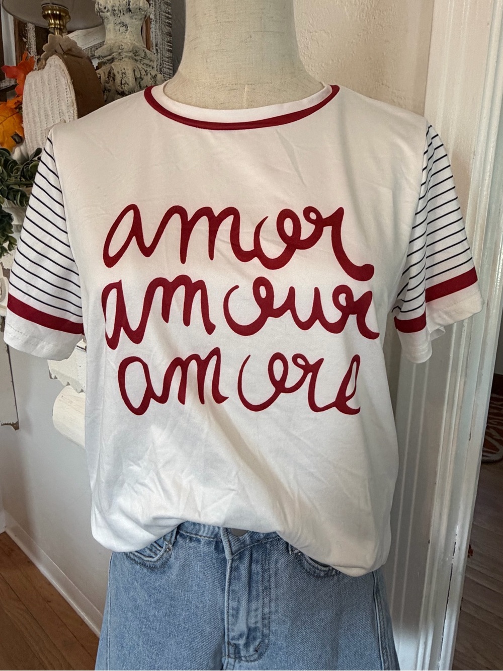 Amour Script Graphic Tee - White with Red - Women’s Size S